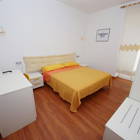The Whale B&B Alghero Bagian luar foto